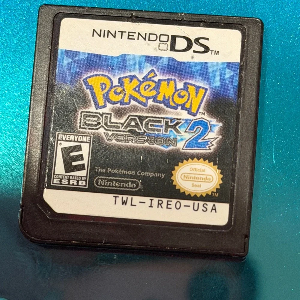 Pokemon Black Version 2 Nintendo DS Game TWL-IREO-USA Authentic Tested